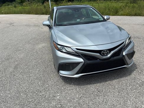 Used 2021 Toyota Camry XSE AWD/4WD image 6