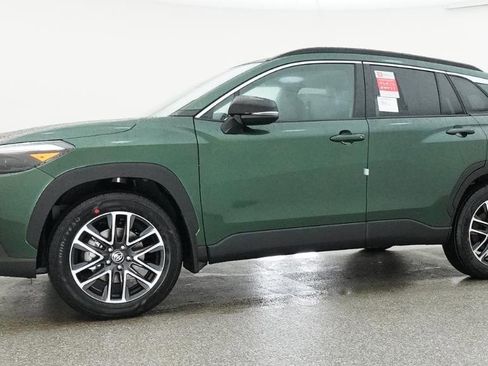 New 2026 Toyota Corolla Cross XLE image 5