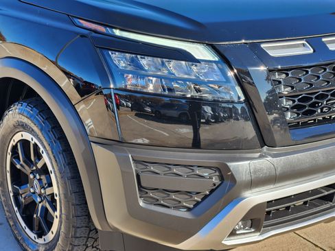 Used 2023 Nissan Pathfinder Rock Creek image 5