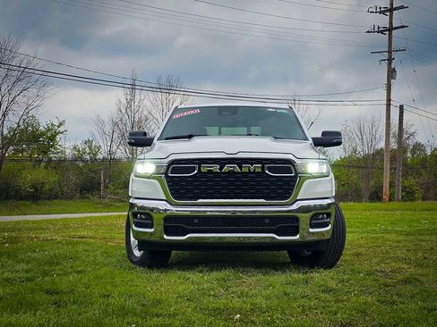 New 2026 RAM 1500 Big Horn AWD/4WD image 10