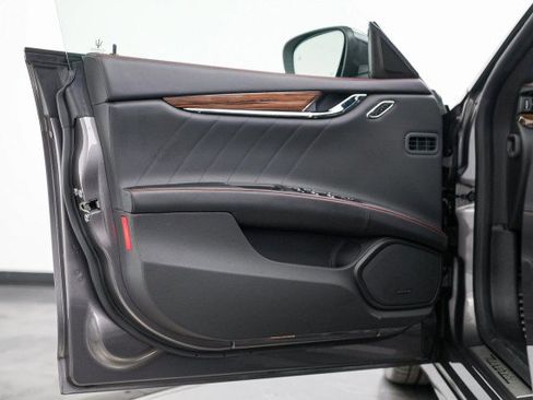 Used 2020 Maserati Quattroporte GTS GranSport image 28