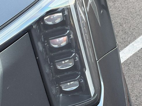 Certified 2024 Kia Sorento EX w/ Panoramic Sunroof Package FWD image 8