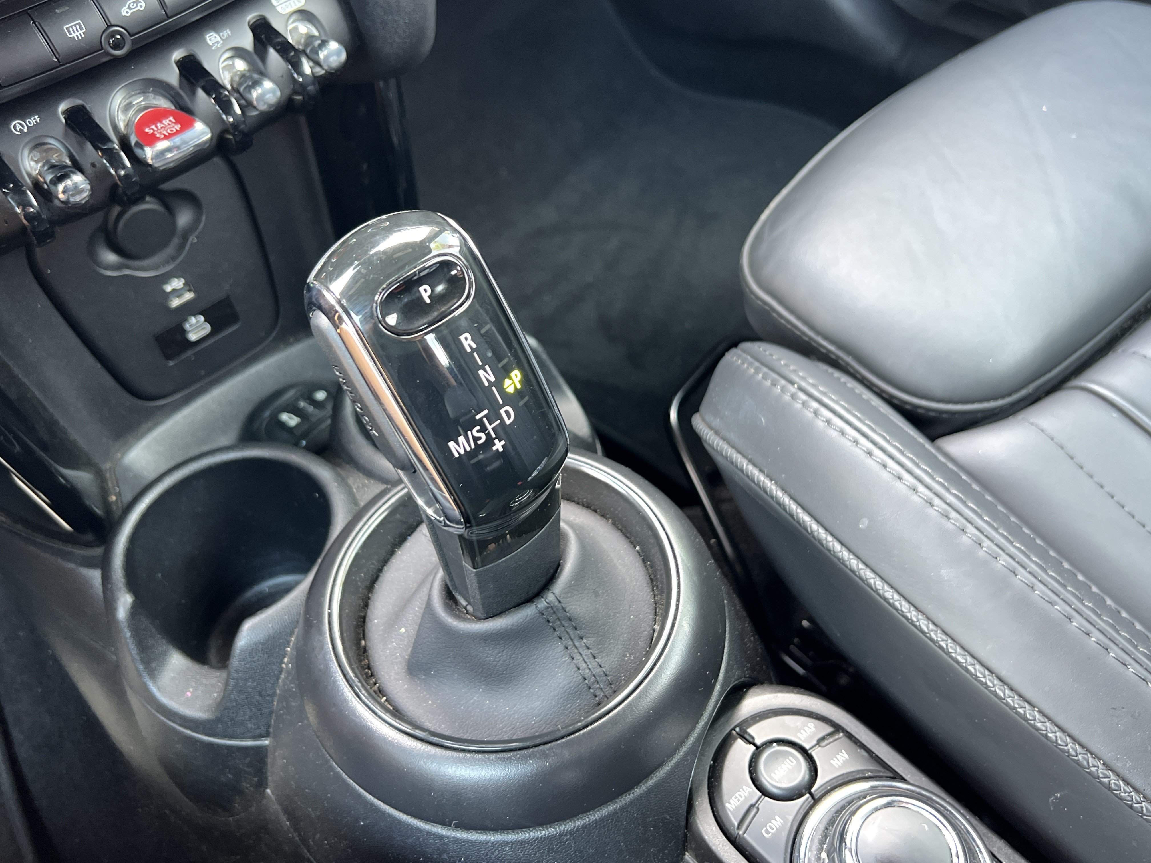Certified 2024 MINI Cooper S FWD image 24