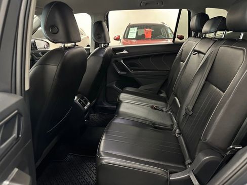 Used 2022 Volkswagen Tiguan SE image 26