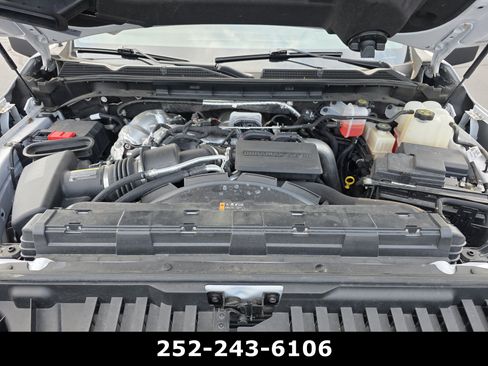 Used 2024 GMC Sierra 2500 Denali Ultimate AWD/4WD image 46