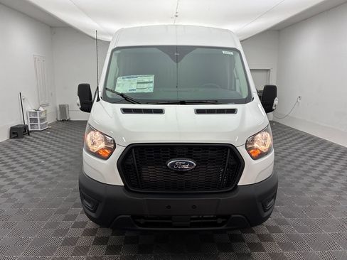 New 2025 Ford Transit 250 148 Medium Roof w/ Load Area Protection Package image 11