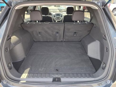 Used 2022 Chevrolet Equinox LS w/ LS Convenience Package image 13