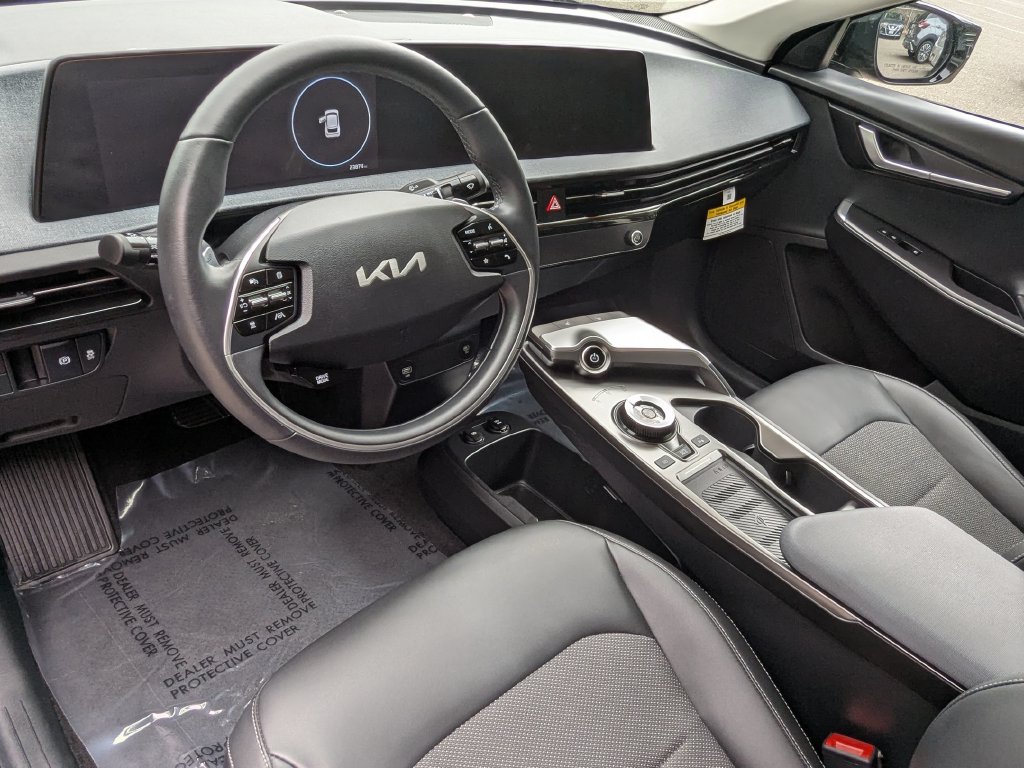 Used 2024 Kia EV6 Light RWD image 14