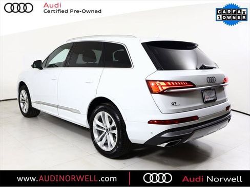 Certified 2025 Audi Q7 2.0T Premium w/ Convenience Package image 13