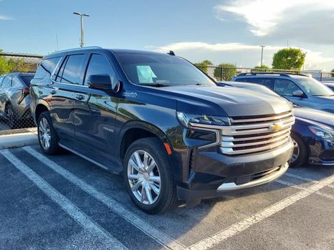 Used 2023 Chevrolet Tahoe High Country AWD/4WD image 3