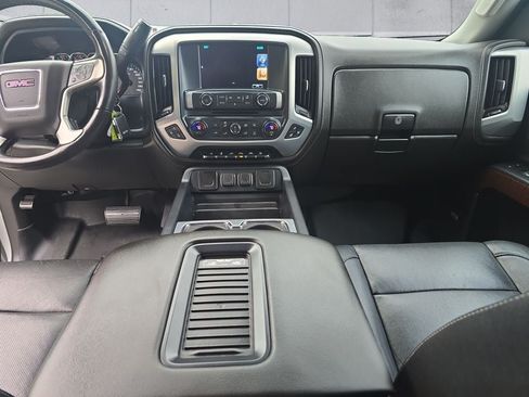 Used 2018 GMC Sierra 1500 SLT AWD/4WD image 12