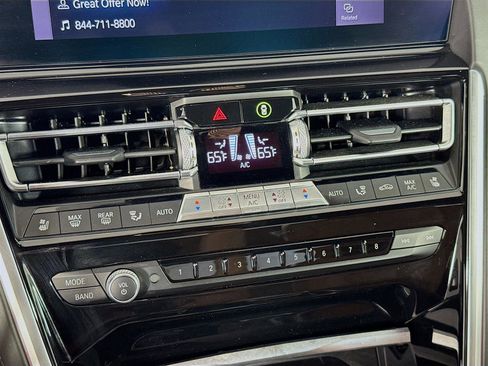 Used 2021 BMW 840i xDrive Coupe w/ Driving Assistance Package image 18