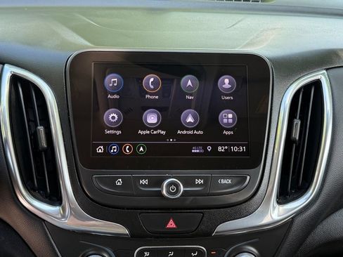 Used 2019 Chevrolet Equinox LT w/ Sun & Navigation Package AWD/4WD image 18