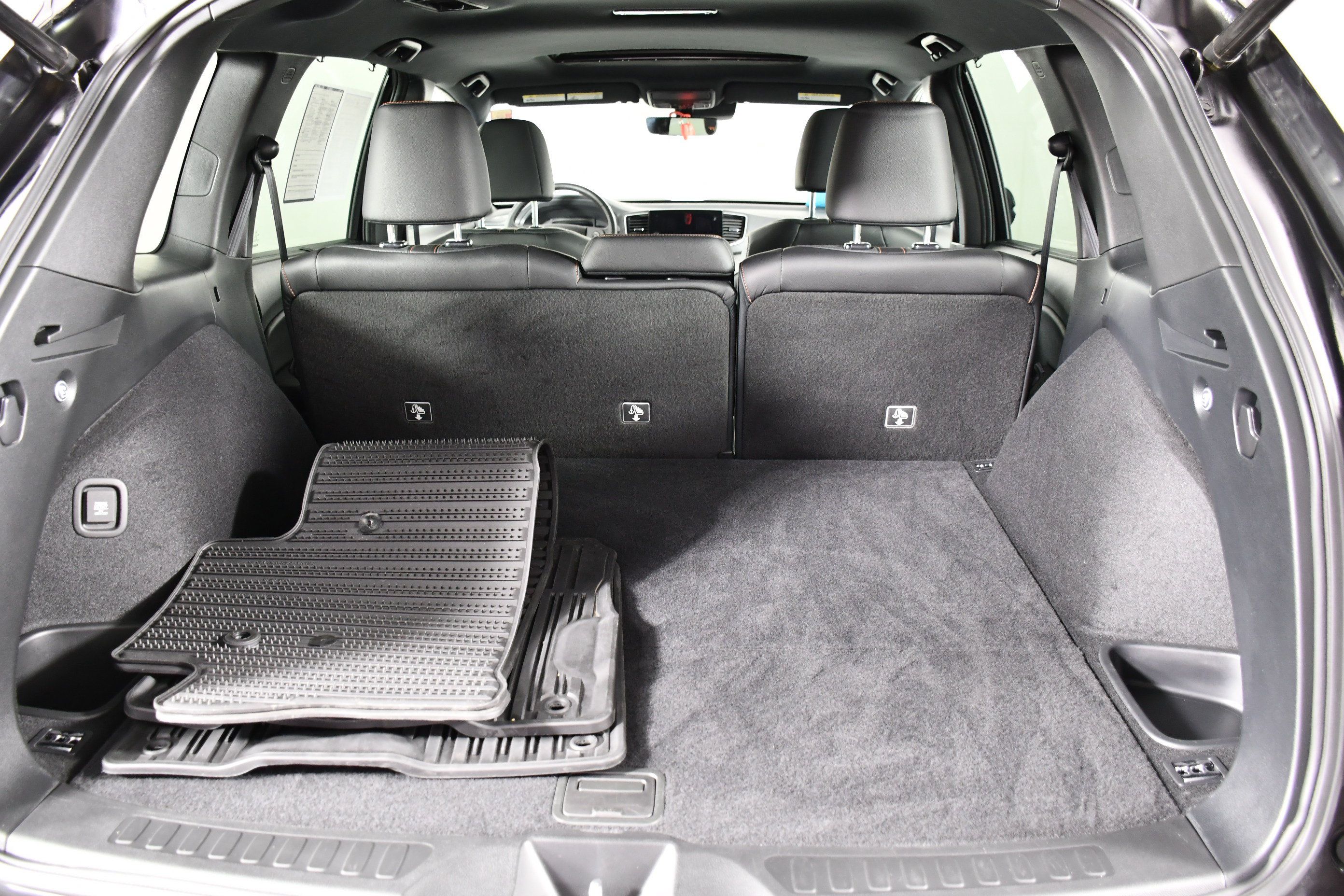 Certified 2023 Honda Passport TrailSport image 50