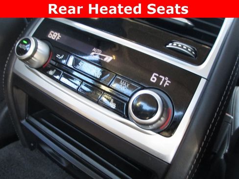 Used 2022 BMW 740i xDrive w/ Premium Package image 21