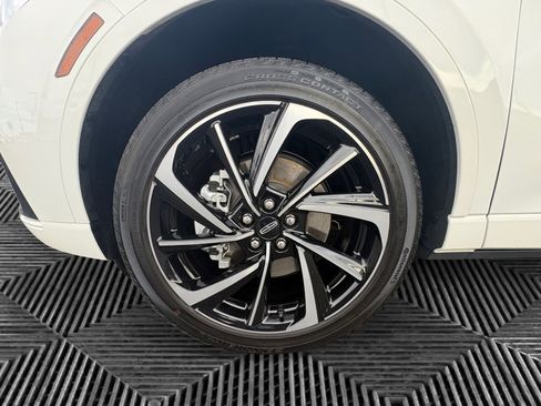 Used 2024 Lincoln Corsair Grand Touring w/ Equipment Group 301A image 14