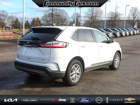 Used 2023 Ford Edge SEL w/ Convenience Package image 7