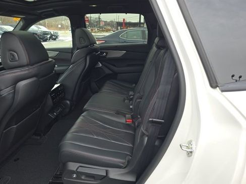 Used 2026 Acura MDX A-Spec image 11