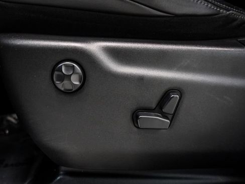 Used 2018 Jeep Grand Cherokee Trackhawk AWD/4WD image 7