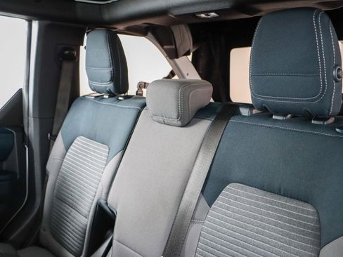 Used 2022 Ford Bronco Outer Banks image 25