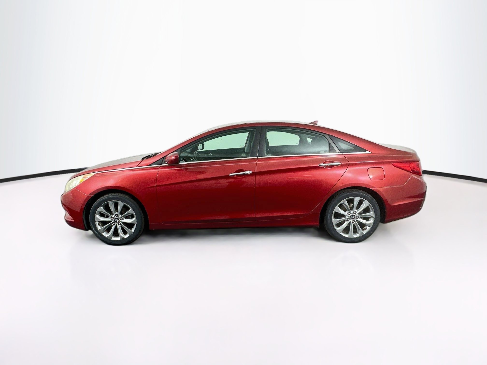 Used 2011 Hyundai Sonata SE FWD image 4