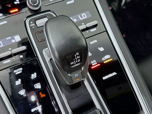 Certified 2023 Porsche Panamera 4 AWD/4WD image 19