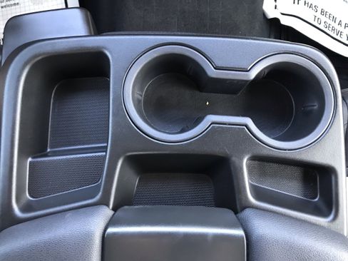 Used 2024 GMC Sierra 1500 SLT w/ X31 Off-Road Package image 28