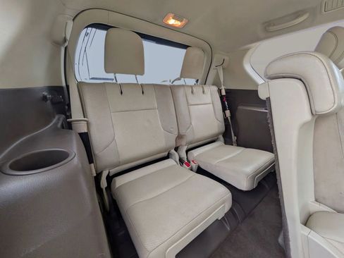 Used 2014 Lexus GX 460 w/ Premium Package AWD/4WD image 30