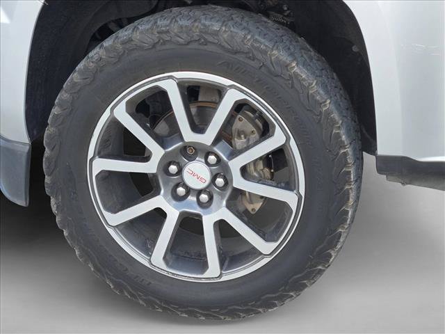 Used 2018 GMC Canyon Denali RWD image 17