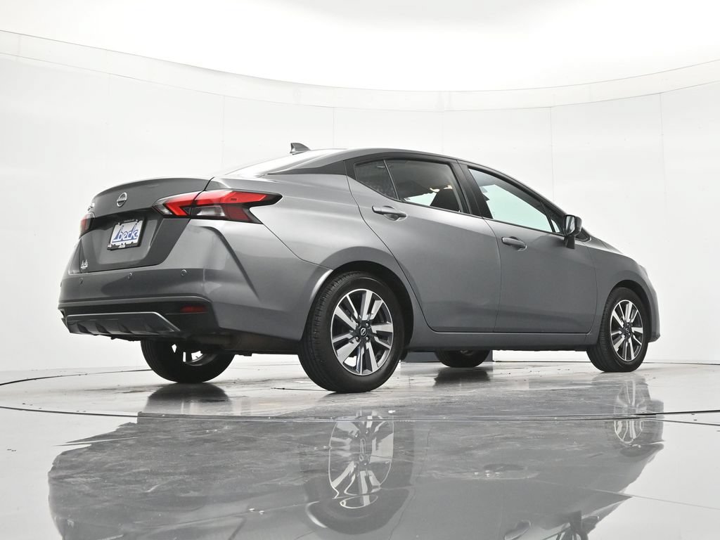 Used 2025 Nissan Versa SV FWD image 40