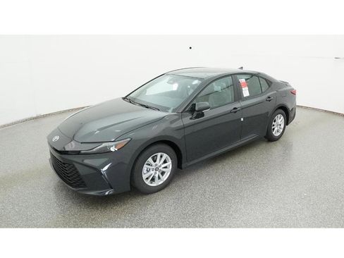 New 2026 Toyota Camry LE image 1