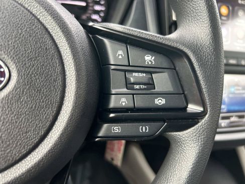 Used 2025 Subaru Forester AWD/4WD image 21