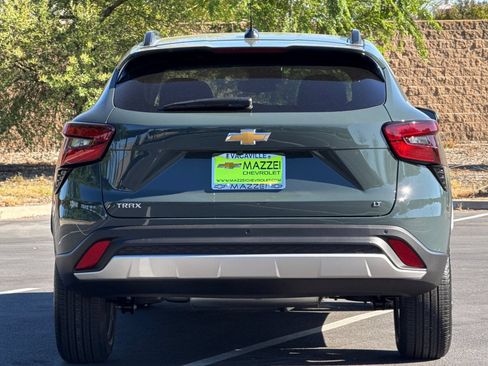 Used 2026 Chevrolet Trax LT w/ Driver Confidence Package FWD image 7