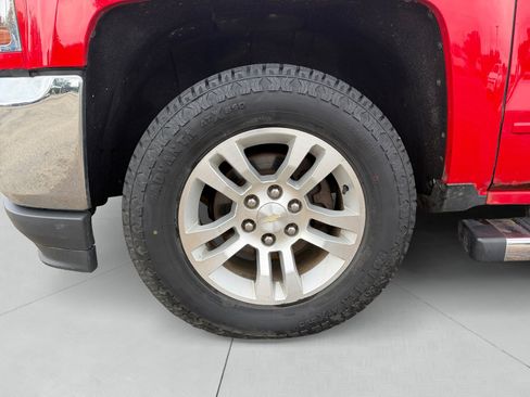 Used 2017 Chevrolet Silverado 1500 LT AWD/4WD image 14