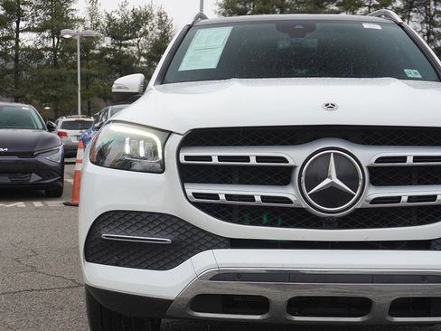 Used 2022 Mercedes-Benz GLS 450 4MATIC image 17