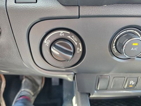 New 2026 Nissan Frontier SV image 23