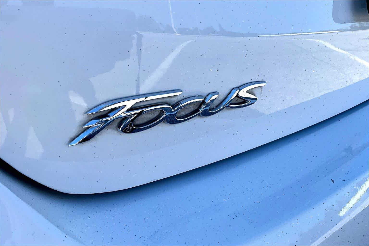 Used 2017 Ford Focus ST w/ Equipment Group 401A FWD image 10