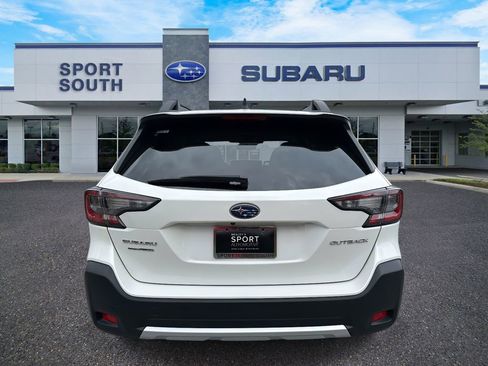 Used 2023 Subaru Outback Limited image 4