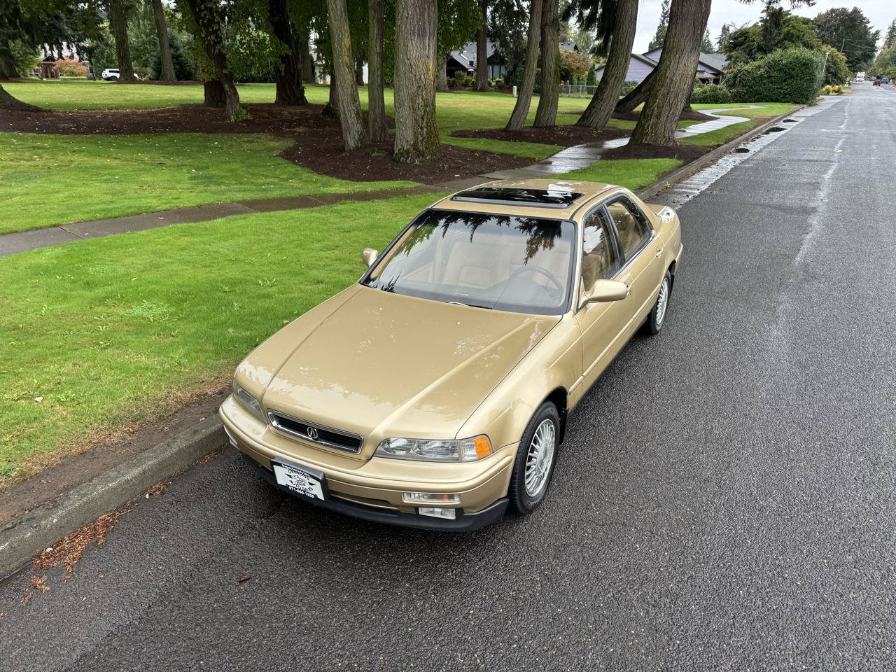 Used 1991 Acura Legend LS FWD image 8
