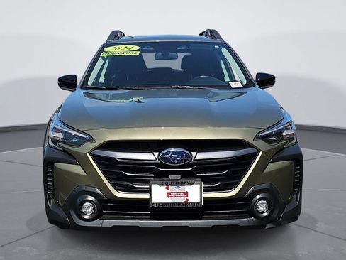 Certified 2024 Subaru Outback Premium AWD/4WD image 8