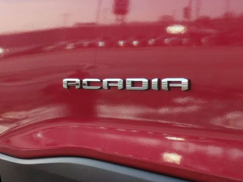 Certified 2023 GMC Acadia SLT image 33