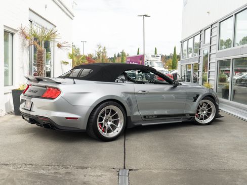 Used 2021 Ford Mustang GT Premium w/ Equipment Group 401A RWD image 8