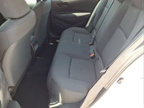 Used 2025 Toyota Corolla LE FWD image 15