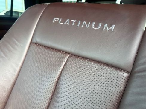 Used 2017 Ford Expedition EL Platinum image 20