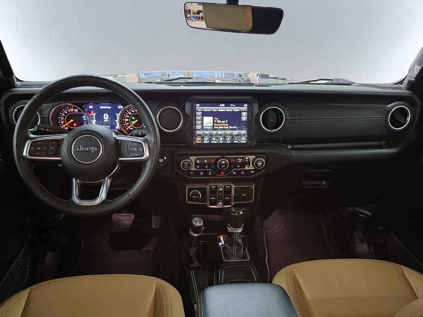Used 2019 Jeep Wrangler Unlimited Sahara AWD/4WD image 13
