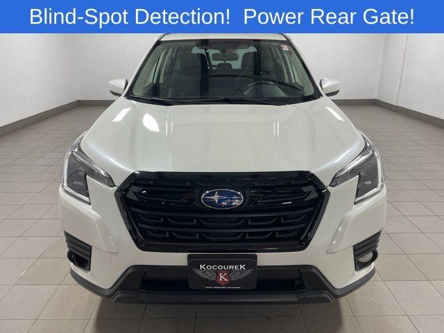 Used 2023 Subaru Forester Premium AWD/4WD image 2