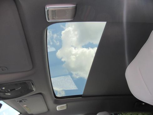 New 2027 Cadillac Optiq Luxury RWD image 19