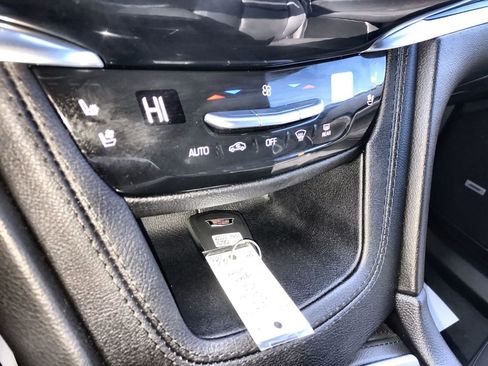 Used 2024 Cadillac XT6 Sport AWD/4WD image 19