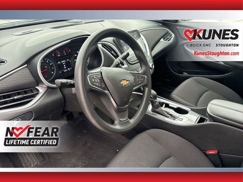 Used 2024 Chevrolet Malibu LT image 21