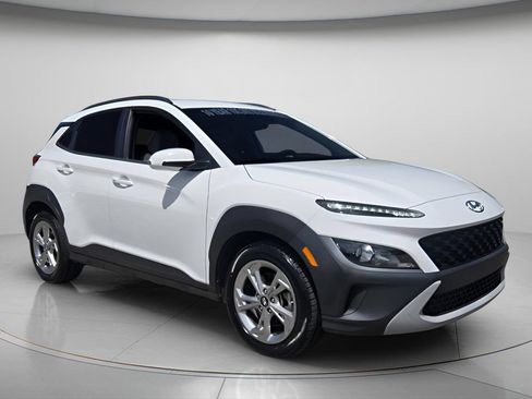 Certified 2023 Hyundai Kona SEL w/ Cargo Package AWD/4WD image 9